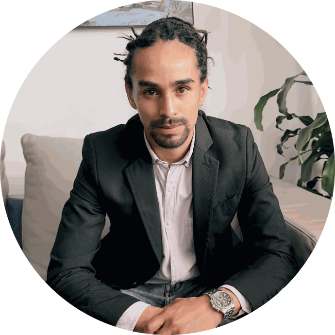 Esencial Byte CEO